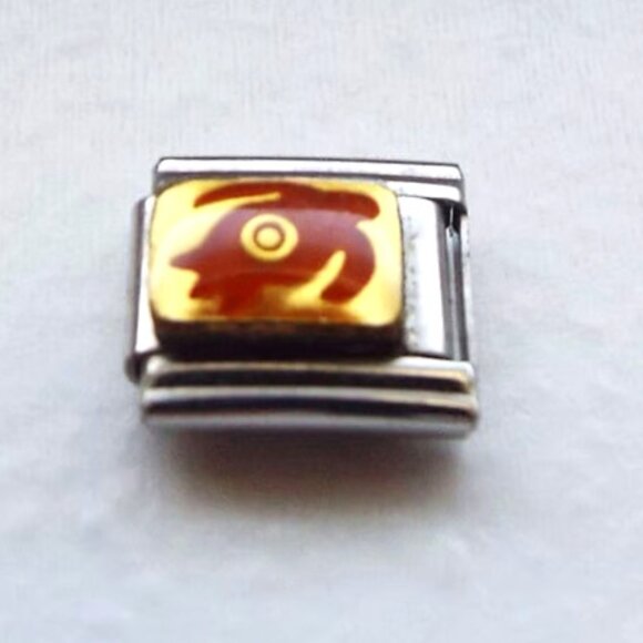 Red turtle on gold enamel 9mm stainless steel Italian charm bracelet link new - Picture 1 of 2